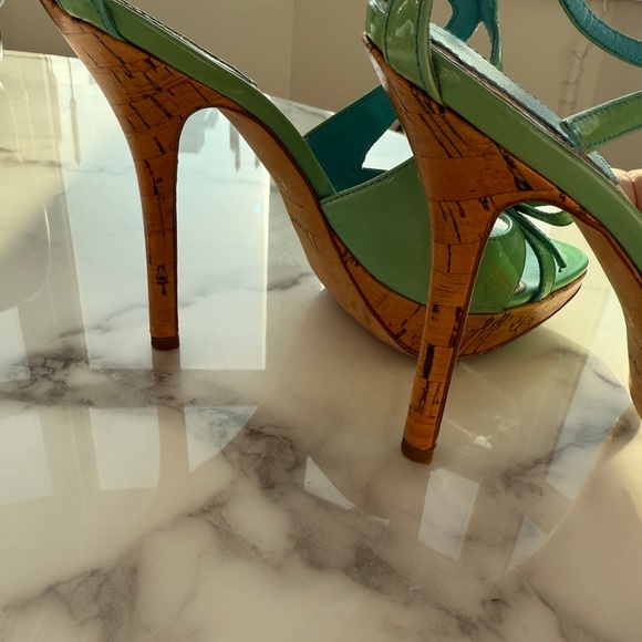 Christian Dior mint open toe sandle heels - Picture 4 of 6